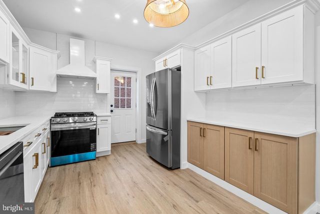 5541 RACE ST, Philadelphia, PA 19139