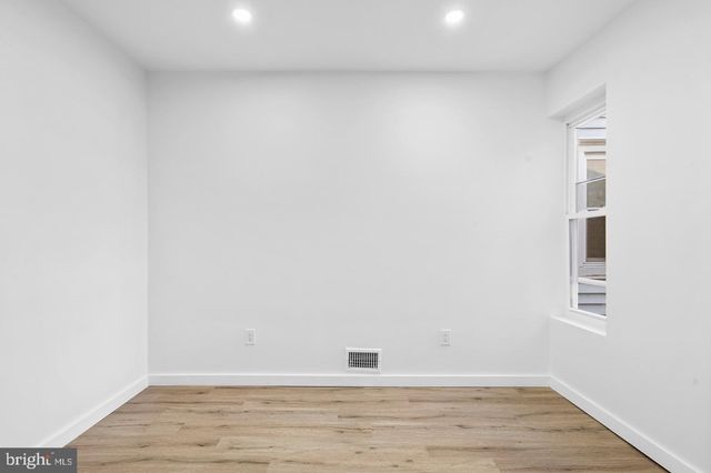 5541 RACE ST, Philadelphia, PA 19139