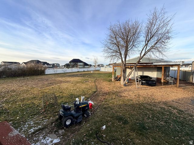 3298 W 2300 N, Clinton, UT 84015