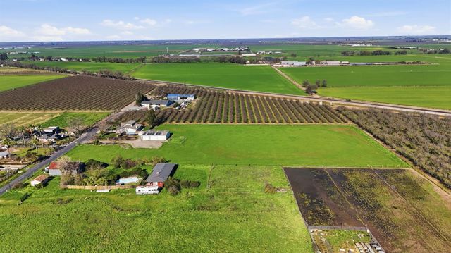 16166 Lawrence Rd, Escalon, CA 95320