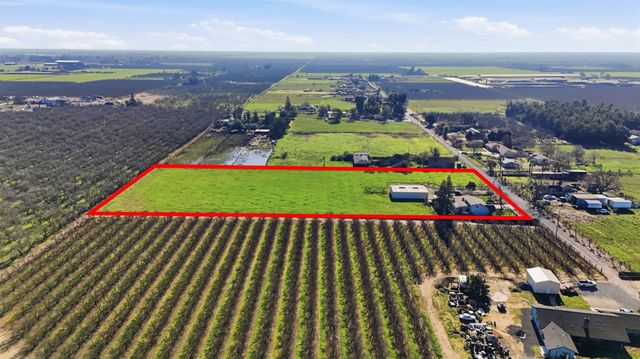 16166 Lawrence Rd, Escalon, CA 95320