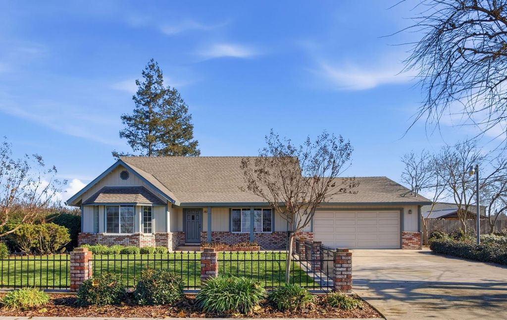 16166 Lawrence Rd, Escalon, CA 95320