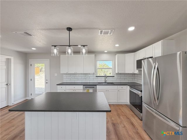 1155 Southline Drive, Spring Branch, TX 78070