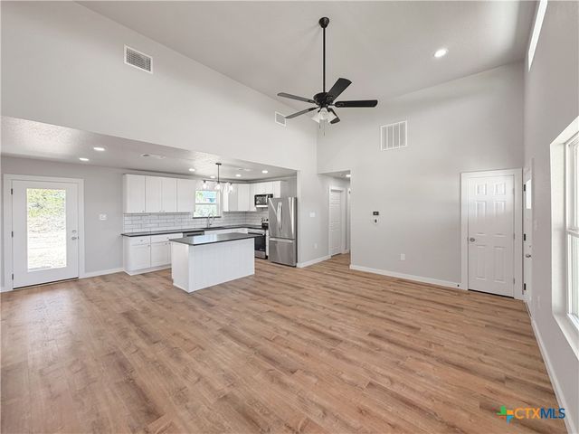 1155 Southline Drive, Spring Branch, TX 78070