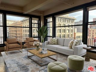 315 W 5th Street 409, Los Angeles, CA 90013