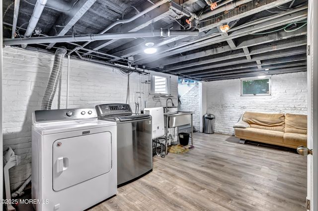 370 E Main Street, Manasquan, NJ 08736