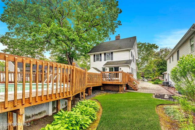 370 E Main Street, Manasquan, NJ 08736