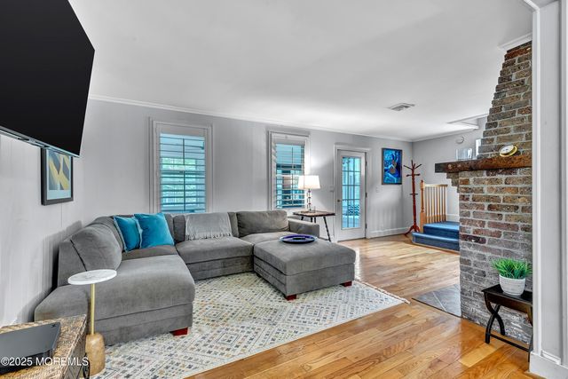 370 E Main Street, Manasquan, NJ 08736