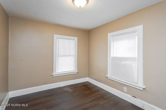 729 Chicago Street, Toledo, OH 43611