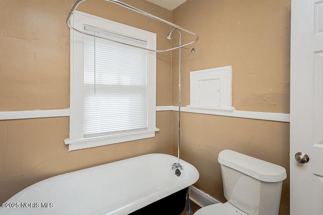 729 Chicago Street, Toledo, OH 43611