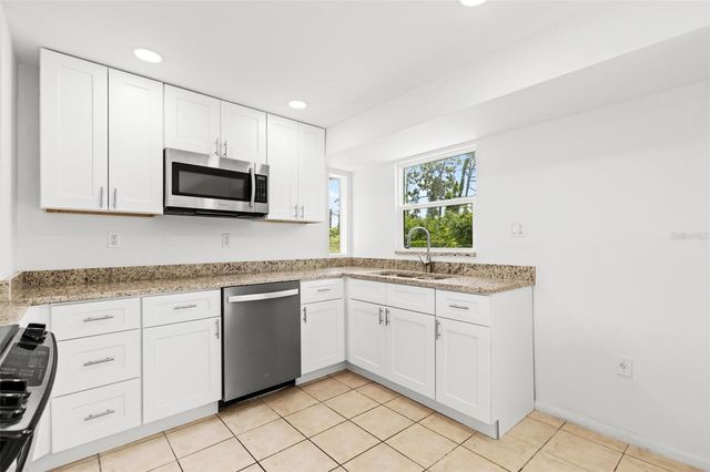 1057 TROPICAL AVENUE NW, Port Charlotte, FL 33948