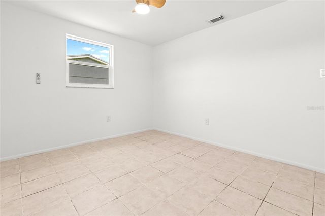 1057 TROPICAL AVENUE NW, Port Charlotte, FL 33948