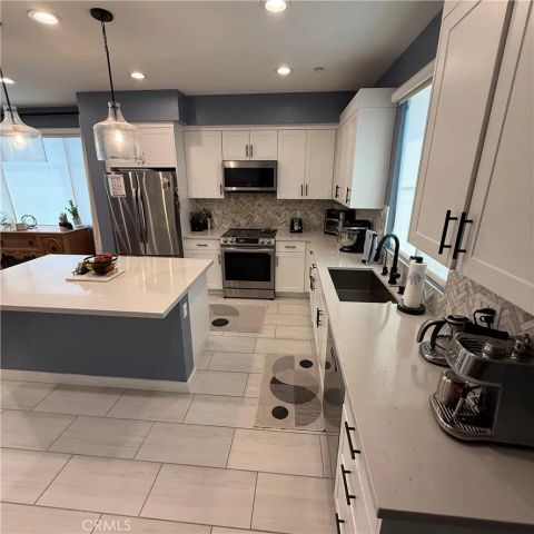 2107 Copper Walk, Gardena, CA 90249