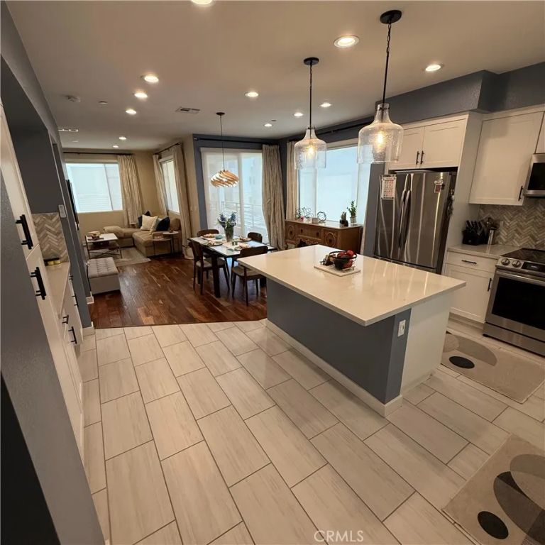 2107 Copper Walk, Gardena, CA 90249