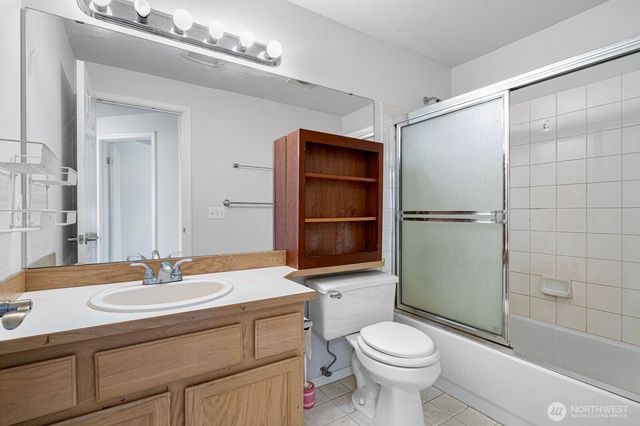 17720 114th Place SE, Renton, WA 98055