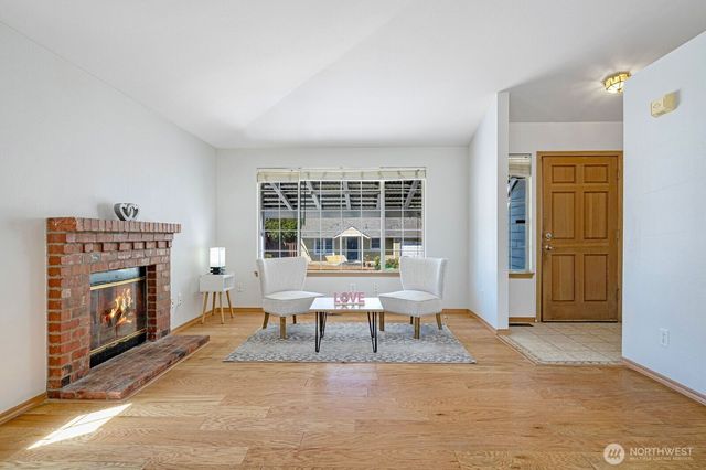 17720 114th Place SE, Renton, WA 98055