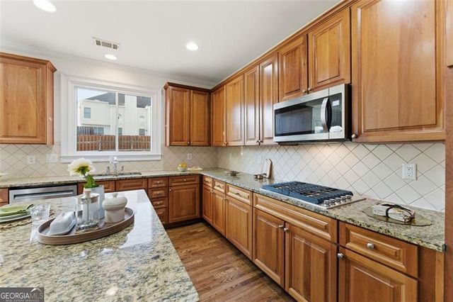 5066 HEALEY Drive, Smyrna, GA 30082