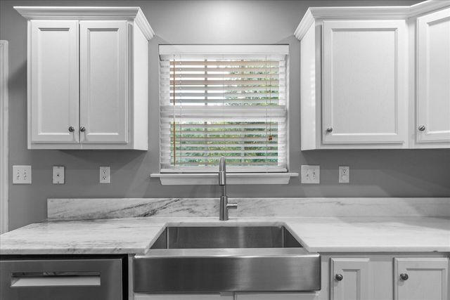 258 Heather Oaks Trail SE, Cleveland, TN 37323
