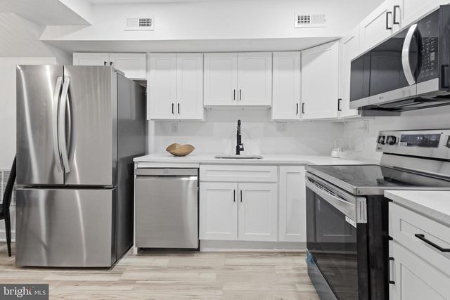 610 SCOTT ST, Baltimore, MD 21230