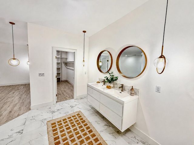 8600 Cherrington Ln, Elk Grove, CA 95624