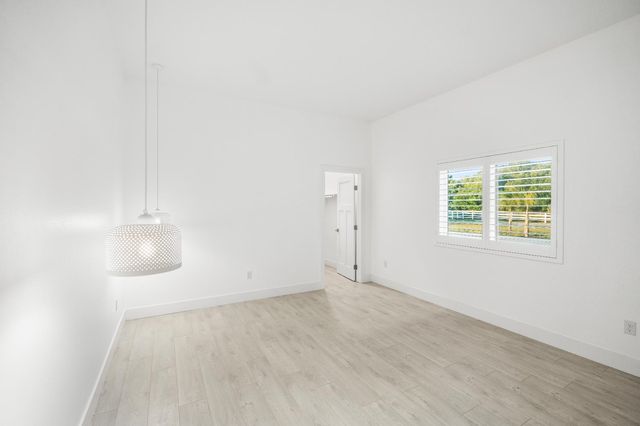 8600 Cherrington Ln, Elk Grove, CA 95624