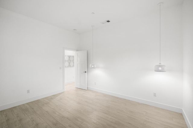 8600 Cherrington Ln, Elk Grove, CA 95624