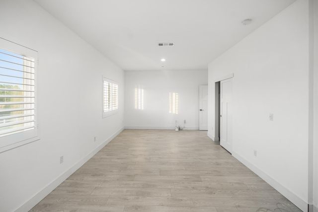 8600 Cherrington Ln, Elk Grove, CA 95624