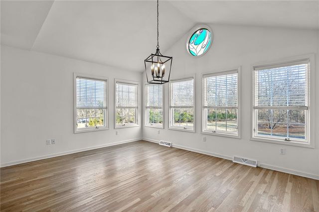 1 Sweetbriar Court, Greer, SC 29650