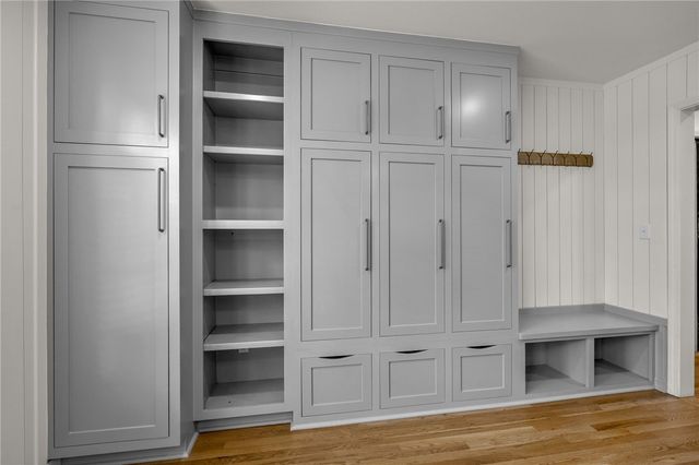 1 Sweetbriar Court, Greer, SC 29650