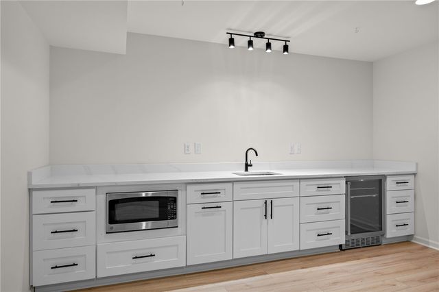 1 Sweetbriar Court, Greer, SC 29650