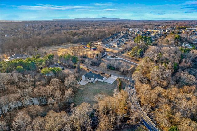 1 Sweetbriar Court, Greer, SC 29650