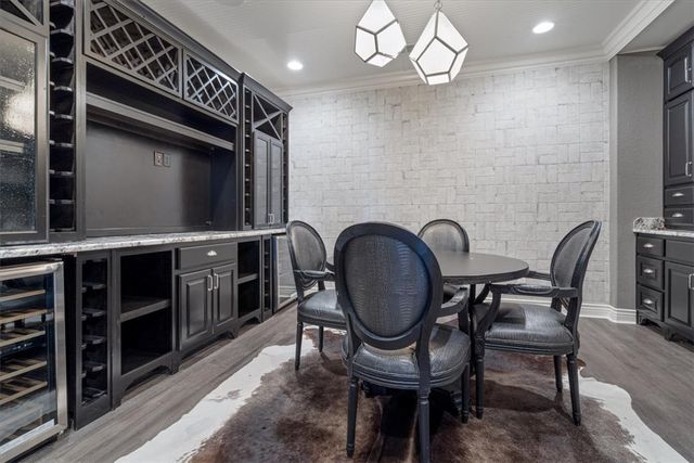 702 Saddle Ridge Road, Bentonville, AR 72712