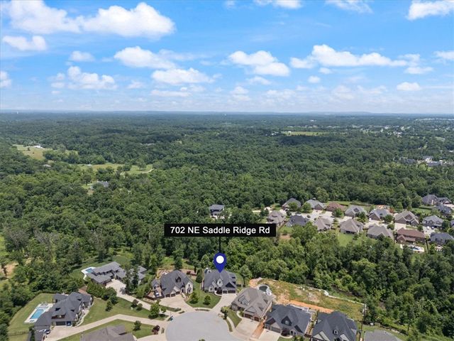 702 Saddle Ridge Road, Bentonville, AR 72712