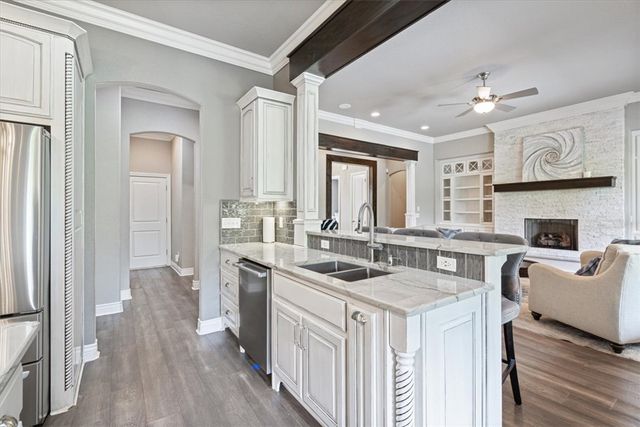 702 Saddle Ridge Road, Bentonville, AR 72712