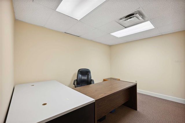 16238 N FLORIDA AVENUE, Lutz, FL 33549