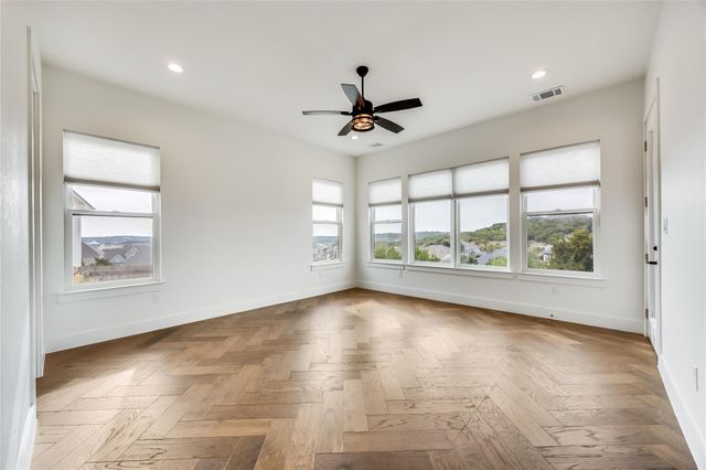 288 Smoke Tree CIR, Dripping Springs, TX 78620