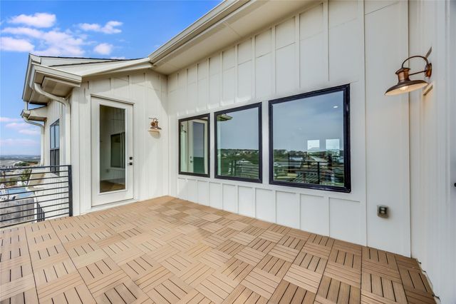 288 Smoke Tree CIR, Dripping Springs, TX 78620