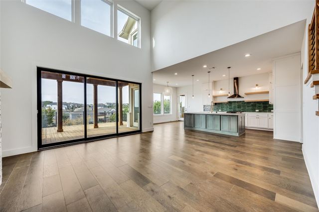 288 Smoke Tree CIR, Dripping Springs, TX 78620