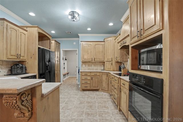 23075 S 4180 Road, Claremore, OK 74019