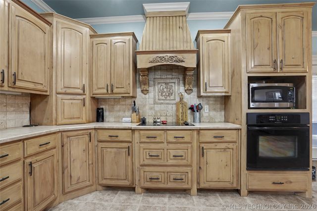 23075 S 4180 Road, Claremore, OK 74019