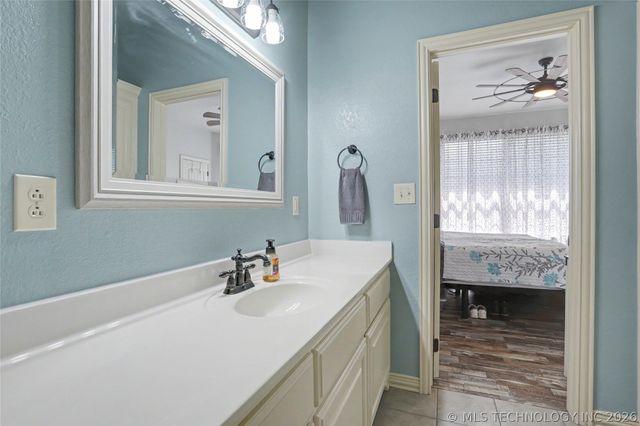 23075 S 4180 Road, Claremore, OK 74019