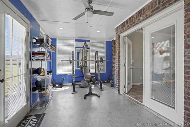 23075 S 4180 Road, Claremore, OK 74019