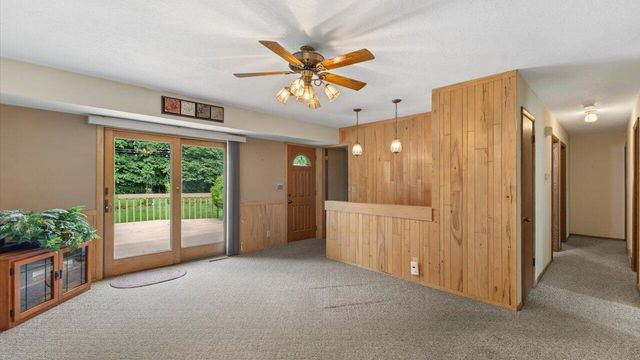 W215N10105 Hickory DRIVE, Colgate, WI 53017