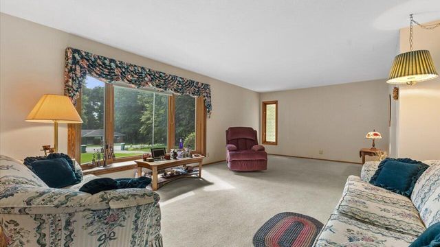 W215N10105 Hickory DRIVE, Colgate, WI 53017
