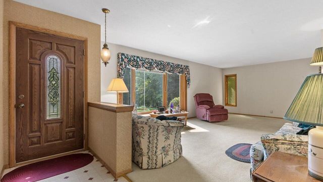W215N10105 Hickory DRIVE, Colgate, WI 53017