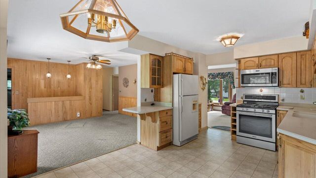 W215N10105 Hickory DRIVE, Colgate, WI 53017