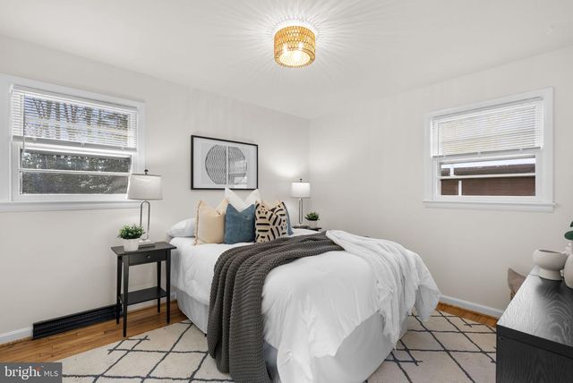 1049 OMAR DR, Crownsville, MD 21032