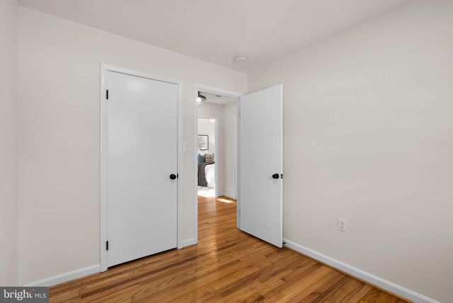 1049 OMAR DR, Crownsville, MD 21032