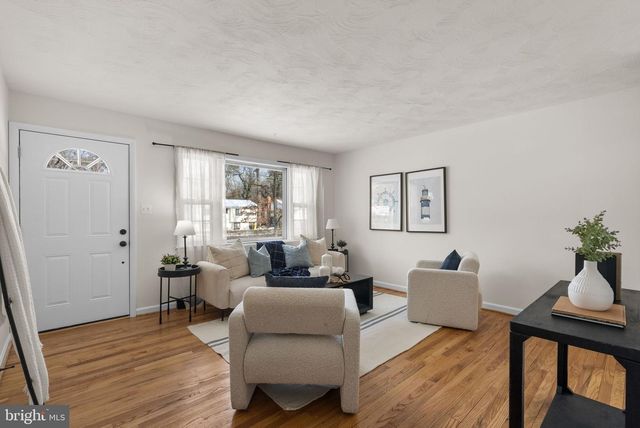 1049 OMAR DR, Crownsville, MD 21032