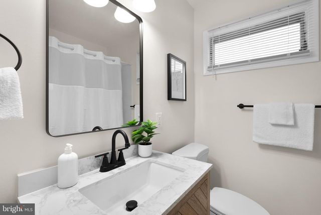 1049 OMAR DR, Crownsville, MD 21032